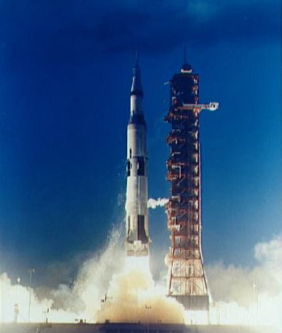 Apollo 4 launch, NASA photo Source: NSSDCA Master Catalog apollo4_launch.jpg