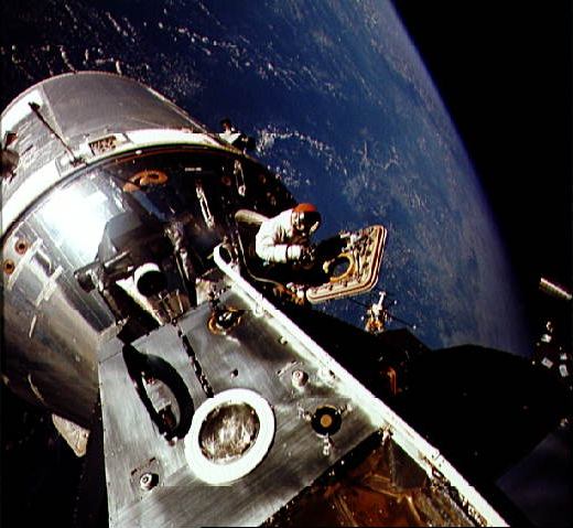 Apollo 9 in orbit, NASA photo Source: NSSDCA Master Catalog apollo_9.jpg