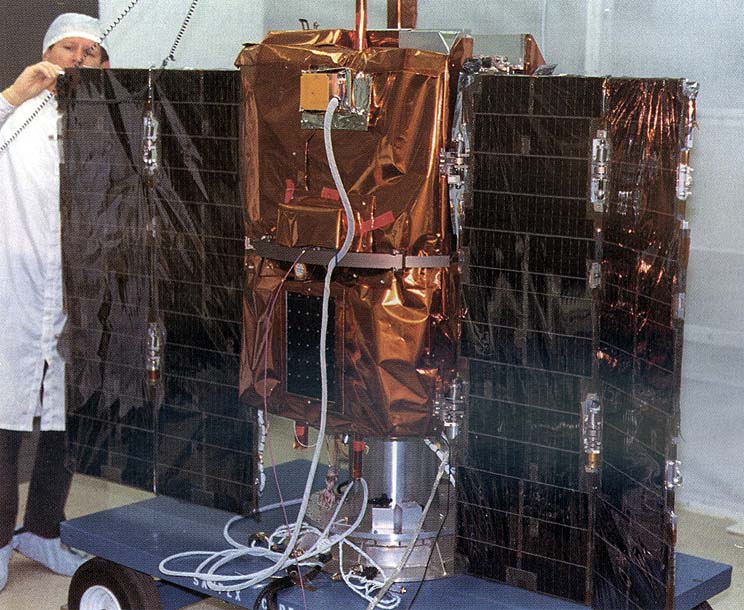 Solar Anomalous and Magnetospheric Particle Explorer (SAMPEX), NASA photo Source: NSSDCA Master Catalog sampex.jpg