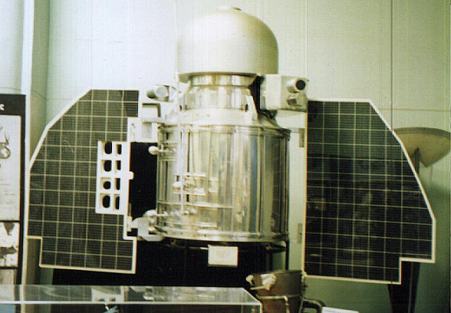 Venera-type planetary probe similar to the Marsnik 1 spacecraft Source: NSSDCA Master Catalog venera1_vsm.jpg