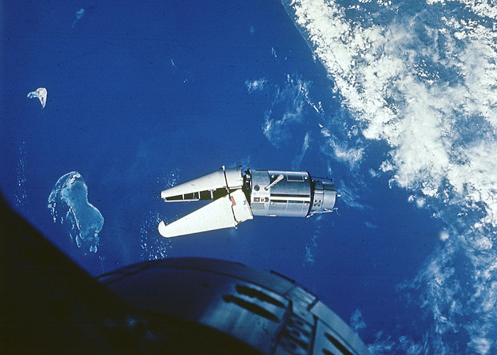 Gemini 9 ATDA in orbit, photographed from Gemini 9, NASA photo Source: NSSDCA Master Catalog gemini_atv_9.jpg