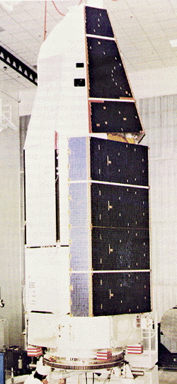 Image of the HEAO 2 spacecraft.