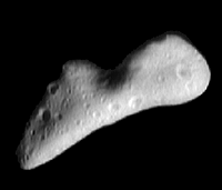 [NEAR last encounter image of asteroid Eros]