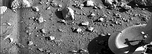 Example image of the Viking 1 Lander Raw Image EDRs on CD-ROM (PDS) data collection.