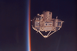 Image of the CRISTA-SPAS 2 spacecraft.